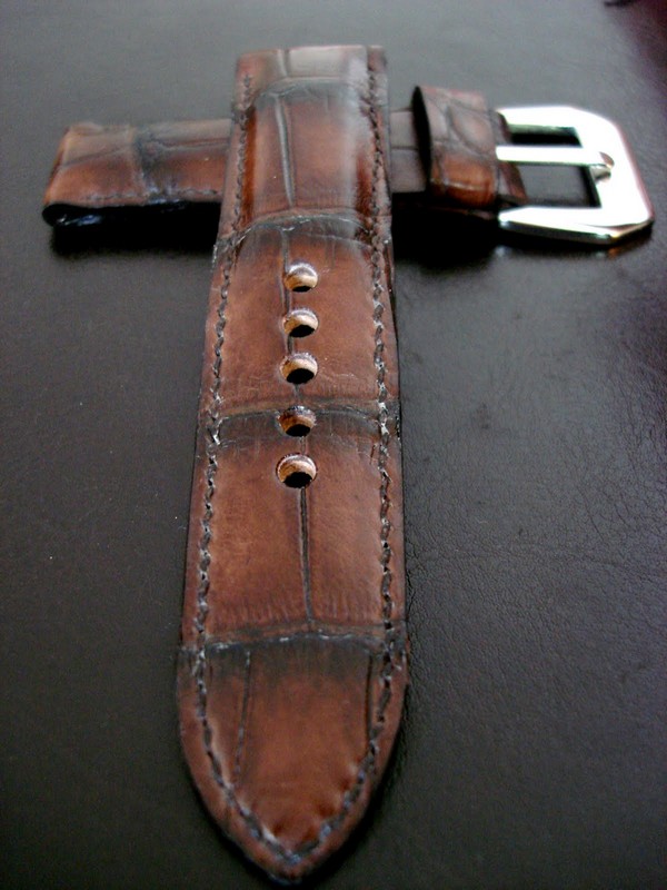 New Review of Dangerous9straps' Super Premium Swiss Hides American Alligator strap on Paneraisource.com