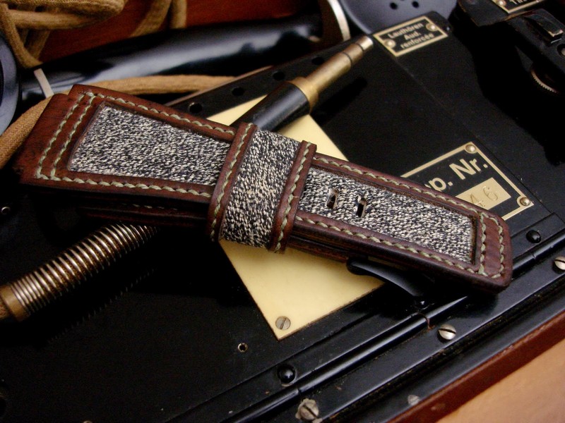 Swiss Army Rucksack Canvas and Vintage leather straps - Uniquely Dangerous9straps