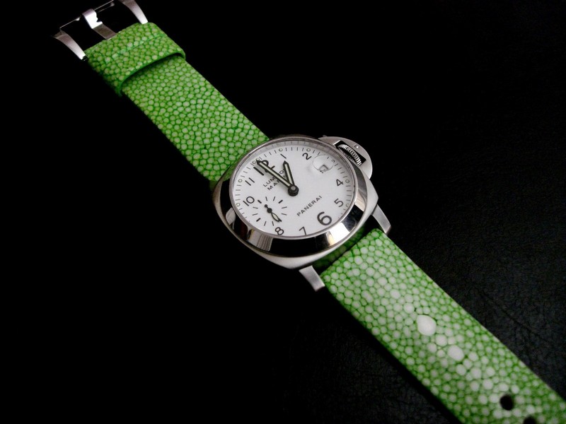 Kim's Lime Stingray with Central Pearls for PAM
