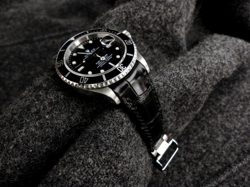 Black Alligator with our Thick Curved Lug System (TCLS) for Vintage Rolex 16610