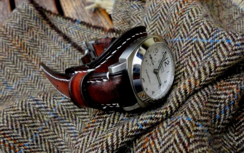 Antique Mahogany Leather Bund strap on PAM051