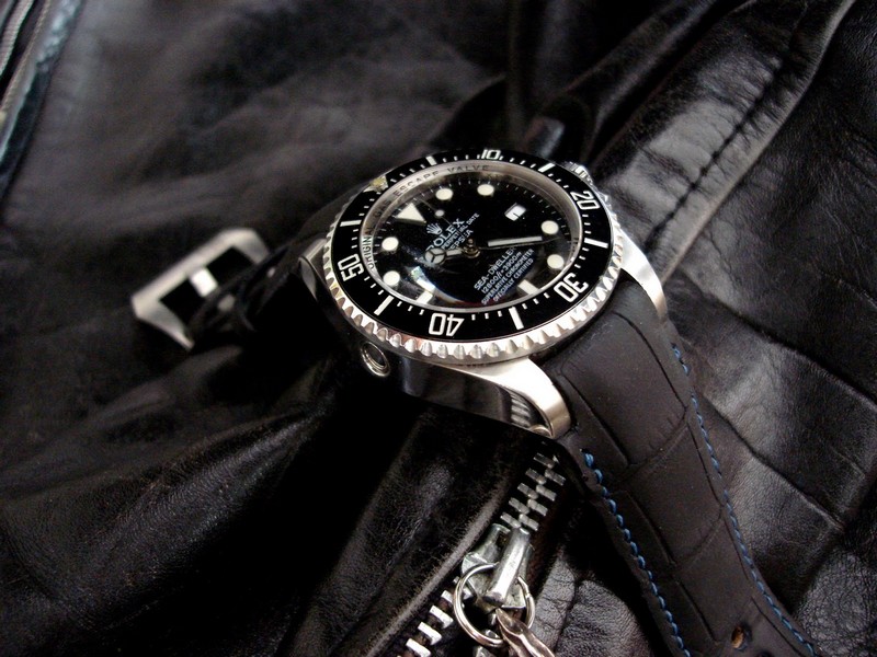 2 newly completed SuperMatte Alligator straps with our Exclusive 'Fully Integrated Fit' (FIF)