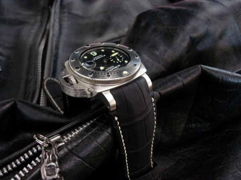 SuperMatte Alligator with our Fully Integrated Fit (FIF) on PAM243