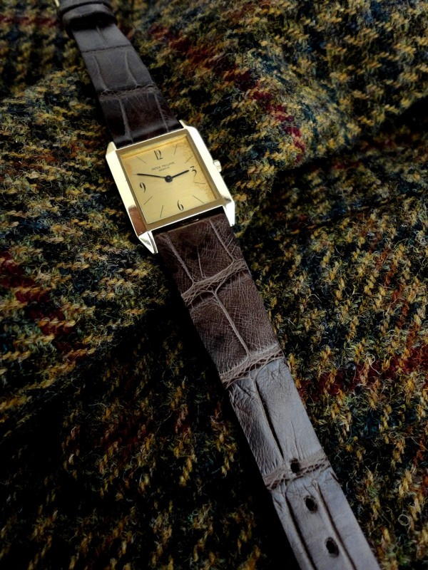 The Benefits of Bespoke - Vintage Patek Philippe on Tourbe Brune Alligator