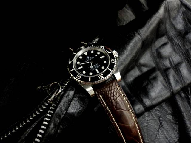 Straps Made from Cigar Brown Ostrich Leg Skin