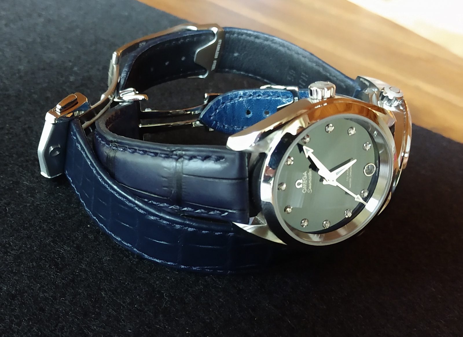 Straps Made from Deep Blue Alligator