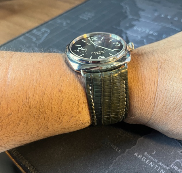Custom Lizard Strap for PAM609