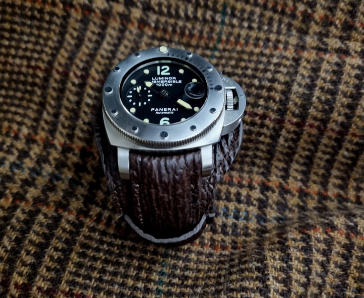 Dark Chocolate Sharkskin Bund Strap on PAM243