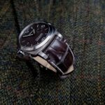 Chocolate Noir Alligator with 'Fully Integrated Fit' (FIF)