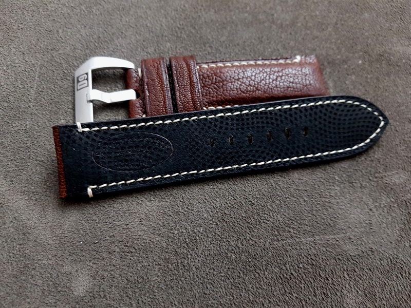 Black Kangaroo Lining on Safari Brown watch strap 2