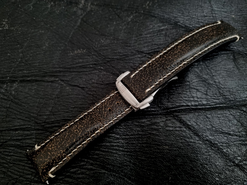 Distressed Roma leather watch strap 20mm width