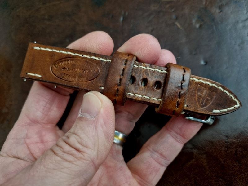D9 Swiss Ammo 20mm strap (15) Genuine 1960s Swiss Ammo leather stap with Pin Buckle from D9straps