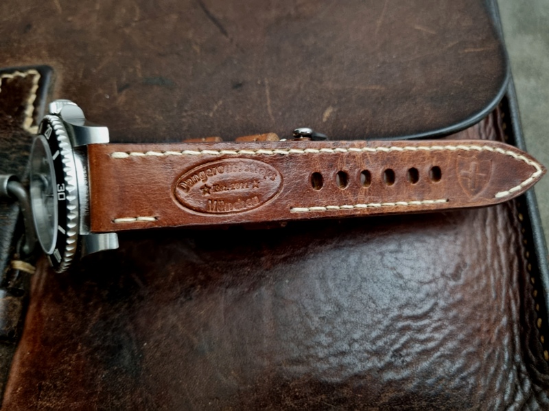 D9 Swiss Ammo 20mm strap (18) Genuine 1960s Swiss Ammo leather stap with Pin Buckle from D9straps