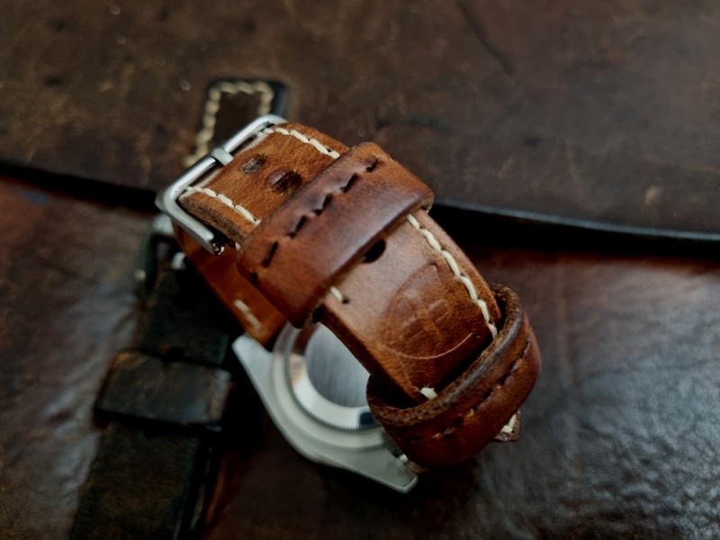 D9 Swiss Ammo strap on Rolex Sub (30) Genuine 1960s Swiss Ammo leather stap fastened onto itself