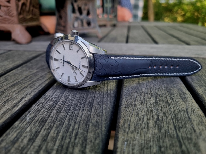 Crisp SuperMatte Navy Ostrich leg skin watch strap for Grand Seiko. Hand made & hand stitched in Europe.